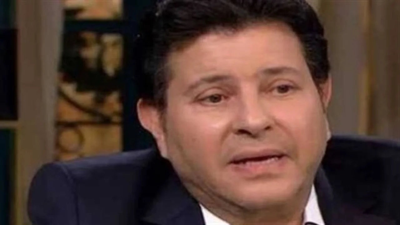 وداع أخير.. موعد ومكان تشييع جثمان الفنان هاني شاكر بمسجد أبو شقة